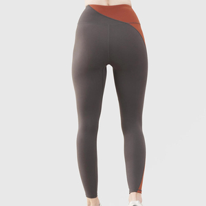 Leggings de sport pour femmes en gros, pantalons de yoga taille haute personnalisés, fabricant de vêtements OEM ODM - Product Image 2