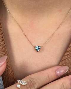 Collares con colgante solitario de aguamarina con corte triangular y diamante de laboratorio, oro macizo de 10k y 14k, engaste de bisel, joyería fina minimalista para mujer - Product Image 4