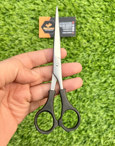 Ciseaux de coupe en acier inoxydable de qualité supérieure pour salons de coiffure et instituts de beauté - Ciseaux de précision pour travaux de détail - Product Image 2