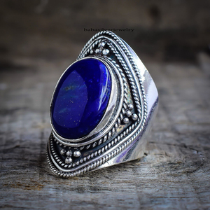 แหวนลาพิส ลาซูลี พลอยสีน้ำเงินธรรมชาติ แหวนเงินแท้ทำมือ สไตล์โบโฮ ของขวัญสำหรับเธอ - Product Image 3