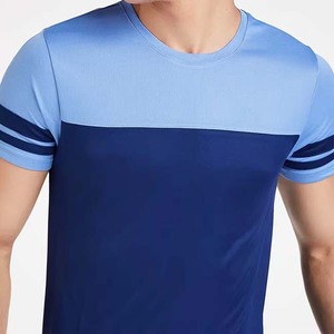เสื้อยืดออกกำลังกายผู้ชายคุณภาพสูง OEM สไตล์สตรีทแวร์ สำหรับวิ่งและฝึกซ้อม สีพื้น เรียบง่าย ทันสมัย เหมาะสำหรับออกกำลังกายที่ยิม - Product Image 4
