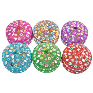 Caja Decorativa India para Mesa, Organizador de Joyas Multifuncional, Estuche de Joyería Hecho a Mano, Juego de 6 Piezas - Product Image 1