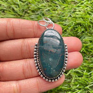 Colgante de Plata de Ley 925, colgante de piedras preciosas de piedra de sangre, joyería de piedra de plata hecha a mano, colgante de piedra de sangre para collar - Product Image 1