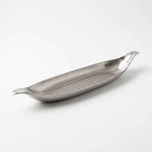 Bandeja de Servir de Acero Satinado SS304 Hecha a Mano de 34 cm, Bandeja para Aperitivos Nauka con Diseño Acanalado para Decoración del Hogar, Hoteles y Bodas - Product Image 6