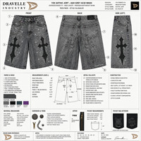 Shorts en jean gothiques pour hommes gris cendré, délavé clair, avec applique croix, broderie, étoiles en strass et détails de chaîne, coupe mi-large, style été