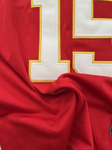 เสื้อฟุตบอลแบบสั่งทำคุณภาพสูง ปี 2026 ผลิตจากโพลีเอสเตอร์ 100% สำหรับทุกเพศทุกวัย ไซส์พลัส ระบายอากาศได้ดี แห้งเร็ว ลายพิมพ์แบบรีดร้อน รุ่นล่าสุด - Product Image 3