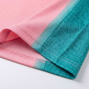 Camiseta de Baloncesto Moderna, de Corte Ajustado, Material Ligero, Cómoda de Usar, Ideal para Deportes y Moda Urbana Informal - Product Image 6