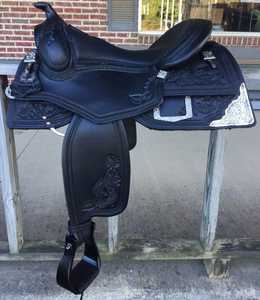Sillín de Caballo de Cuero Genuino Resistente y Absorbente de Sudor con Diseño Grabado Personalizado, Precio Directo de Fábrica, OEM, ODM, Personalizable - Product Image 3