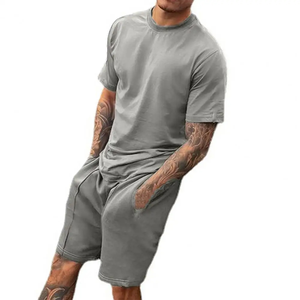 Nouvel Arrivage Ensemble Sportif Homme 2 Pièces : T-shirt Uni et Short Décontracté – Vente en Gros avec Broderie de Logo - Product Image 1