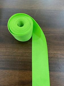 Sangle en polyester haute résistance pour usine industrielle, 25 mm, matière première, rouleau de sangle, OEM Vietnam - Product Image 3