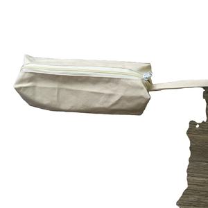 Bolsa con cremallera de lona de algodón ecológica Durable Uso diario Publicidad Bolsas de compras Patrón de dibujos animados Mango de tejido de nuevo diseño - Product Image 1