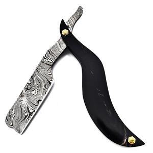 Couteau de poche rasoir droit artisanal en acier Damas avec manche en corne noire, garantie 3 ans, pour camping en extérieur, OEM - Product Image 4
