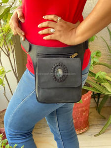 Riñonera de cuero con múltiples bolsillos Unisex, cinturón de viaje ligero - Product Image 3