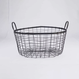 Corbeille à fruits géométrique nordique en fil métallique, panier de rangement creux en fer noir, présentoir de comptoir de cuisine pour pain et snacks, pièce maîtresse - Product Image 4