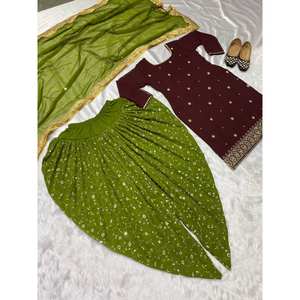 Conjunto de Fiesta para Mujer de Diseñador, Top Elegante, Dhoti, Salwar, Dupatta - Product Image 1