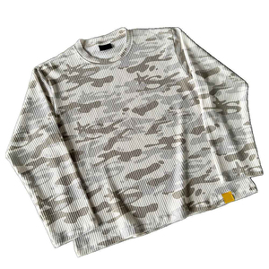 เสื้อยืดแขนยาวผู้ชายแบบวินเทจทรงหลวม คอวี ผ้าวาฟเฟิลถัก ทอแบบพิเศษ รับผลิตตามสั่ง ขายส่ง - Product Image 2