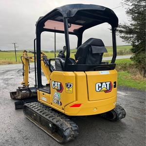 Excavadora hidráulica de cadenas Cat 301.5 de Japón en stock, equipo de construcción confiable, motor potente y funcionamiento suave. - Product Image 6