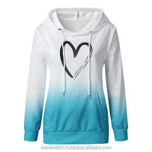 Sudadera con capucha para mujer, jersey informal de manga larga con estampado de corazones en azul degradado y blanco, con bolsillos, ropa de otoño - Product Image 3