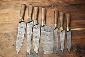 Juego de 7 Cuchillos de Damasco Hechos a Mano, Juego de Cuchillos de Chef Profesionales con Estuche. - Product Image 4