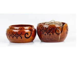 Cuenco de madera artesanal personalizado para hilo, organizador de almacenamiento con diseño espiral tallado para tejer y ganchillo, venta al por mayor - Product Image 1