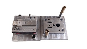 Fabricación de Herramientas de Estampación de Chapa Metálica de Alta Precisión Personalizadas OEM, Troquelado de Metal por Corte de Alambre, Molde para Metal - Product Image 2