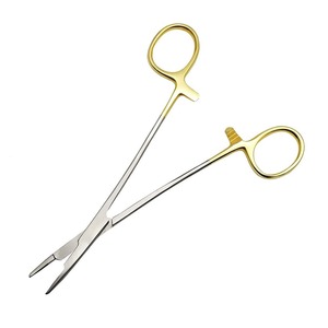 Venta al por mayor de 5 piezas de kit manual de instrumentos quirúrgicos: Portaagujas, Pinzas Hemostáticas, Tijeras, Grado Médico, Pakistán - Product Image 4