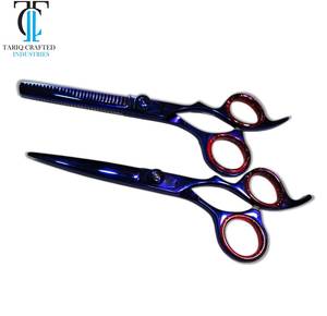 กรรไกรตัดผมมืออาชีพ ตัดได้ลื่นไหล สำหรับช่างทำผม TARIQ CRAFTED INDUSTRIES - Product Image 5