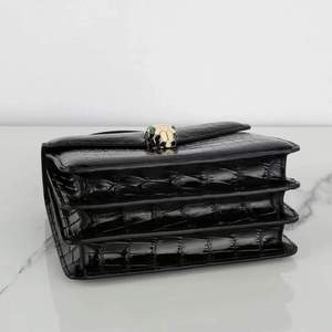 Marca Luxali, bolso de mano de piel de cocodrilo de alta calidad, OEM/ODM, bolso de mano para mujer, tamaño 20x17x9 cm, bolso al por mayor - Product Image 5