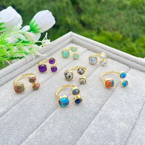 แหวนแฟชั่นสีส้มน้ำเงินมุกทองแดงเทอร์ควอยซ์ แหวนทำมือจากทองเหลืองชุบทองประดับด้วยพลอยธรรมชาติสามเม็ด - Product Image 6