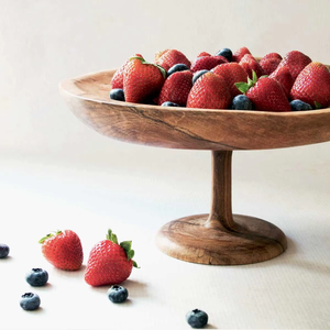 Support à gâteau rustique en bois avec base carrée, idéal pour la décoration de mariage, de boulangerie et comme centre de table rustique pour la cuisine - Product Image 1