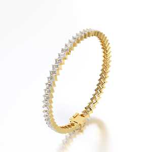 Bracelet tennis de luxe unisexe en or 14 carats rhodié, diamant taille émeraude et taille brillant cultivé en laboratoire certifié IGI, 5,5 carats, pour mariage - Product Image 5