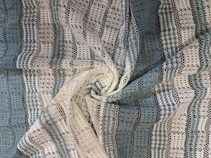 ผ้าลูกไม้ถักไนลอนพิมพ์ลาย น้ำหนักเบา ขายดี สำหรับสาวๆ/ผู้หญิง สวมใส่สบายๆ หรือไปงานปาร์ตี้ รีสอร์ท ราคาโรงงาน P C Jain Textile - Product Image 2