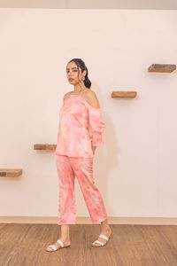 เดรสสีชมพูแบบผูกไหล่ แขนสามส่วน ทรงหลวม สไตล์ลำลอง ผ้าทอ สำหรับฤดูร้อน ความยาวปานกลางสำหรับผู้หญิง - Product Image 2