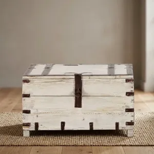 Vintage Heritage Reclaimed Wood <b>Storage</b> Trunk <b>Chest</b> Box Coffee Table with Metal Fittings for Bedroom Living Dining Farmhouse - Product Image 4