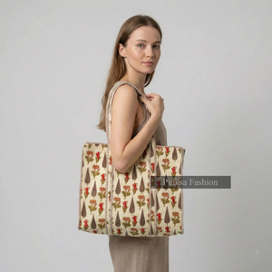 Bolso de Hombro Acolchado de Algodón con Estampado Floral Hecho a Mano en India, Gran Capacidad, para Mujer, Venta al por Mayor - Product Image 1