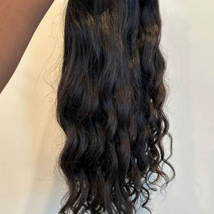 Extensions de cheveux naturels indiens vierges non traités de haute qualité, 28 pouces, ondulés, 100 % naturels, super ondulés, 100 grammes - Product Image 1