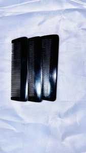 Peine de Barba de Cuerno Natural Hecho a Mano, Tamaño de Bolsillo, para Peinado y Cuidado Personal, Ideal para Barbería, Salón, Viajes y Regalos - Product Image 4