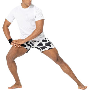 Pantalones Cortos Deportivos Personalizados con Estampado de Vaca para Hombre, de Secado Rápido, para Correr, Fabricante de Ropa Deportiva OEM ODM - Product Image 1