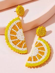 Boucles d'oreilles artisanales premium en perles en forme de tranches d'agrumes, jaunes et blanches, bijoux tendance pour femmes aux prix les plus bas par NEHA ENTERPRISES - Product Image 1