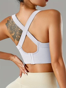เสื้อกล้ามออกกำลังกายสำหรับผู้หญิง รุ่น X Back |   เสื้อชั้นในออกกำลังกายแบบกันกระแทกทรงสกู๊ปเนค |   ชุดกีฬาวิ่งแบบไร้สายสำหรับการฝึกซ้อมแบบบีบอัด - Product Image 5