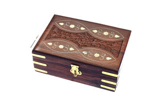 Boîte de rangement pour bijoux en bois personnalisée, faite à la main, sculptée à la main, pour femmes, avec motifs de sculpture complexes - Product Image 4