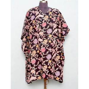 ชุดคลุมชายหาดผ้าฝ้ายทำมือสไตล์อินเดียสำหรับผู้หญิง คอวี แขนสั้น พิมพ์ลายด้วยมือ ชุดนอนลายพิมพ์ชาติพันธุ์ - Product Image 1