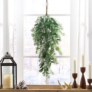 Ghirlanda decorativa a forma di foglie a goccia da 32,5 pollici per la casa o l'ufficio - Product Image 1