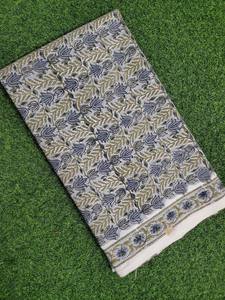 Tela de Algodón Estampada a Mano con Diseño Mugal Butta, Transpirable, Ligera y Ecológica para Confección de Vestidos de Mujer - Product Image 3