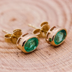 Wholesale 14K Solid Yellow Gold Natural Oval <b>Emerald</b> Bezel Set Stud Earrings Memoria Jewels - Product Image 6