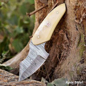 Cuchillo Skinner de Acero de Damasco Hecho a Mano con Mango de Hueso de Vaca y Funda de Cuero - Product Image 3