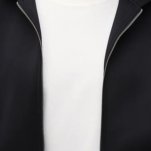 Créez vos propres survêtements pour hommes écologiques et respirants avec logo, taille et couleur personnalisés à bas prix - Product Image 3