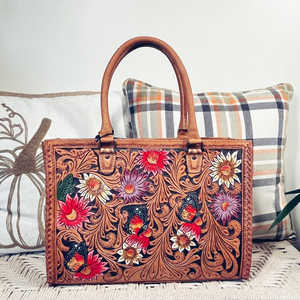 Top Quality Leather Full Hand Tooled Colored Sunflower Shoulder Bag Western Style Cowgirl Bag Custom Made Women <b>Tote</b> Bag Supply - Product Image 3