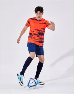 ชุดเสื้อฟุตบอลชุดฝึกเสื้อเจอร์ซีย์ฟุตบอลแบบออกแบบได้ตามต้องการ - Product Image 2