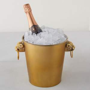 Cubo de hielo de latón puro de diseño para enfriar botellas de champán y una opción de regalo perfecta para inauguración de casa o aniversario. - Product Image 4